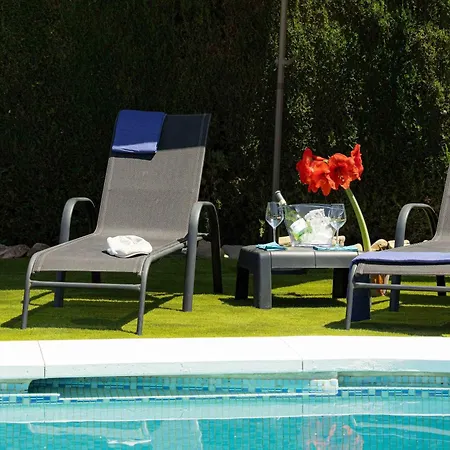 Villa Malaga Beach - Golf Torre de Benagalbon Exterior photo