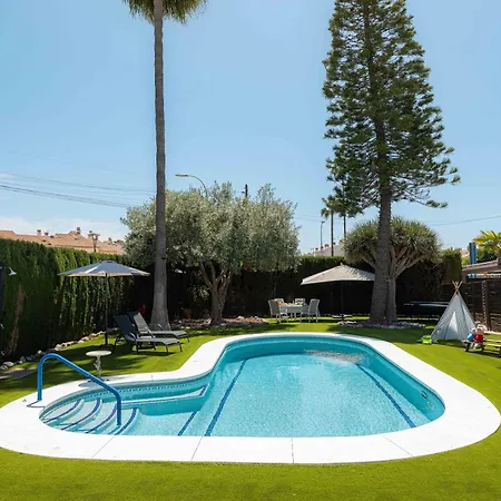 Villa Malaga Beach - Golf Torre de Benagalbon Exterior photo